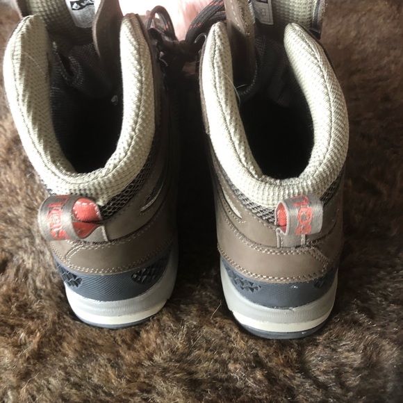 Men’s boots ?